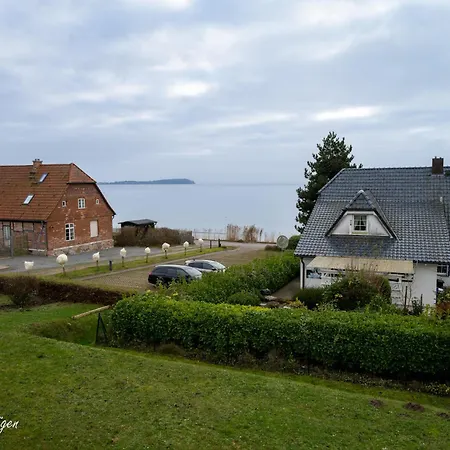 Alice Mit 2 Balkonen Und Meerblick