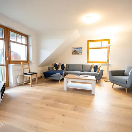 Alice Mit 2 Balkonen Und Meerblick Apartmán